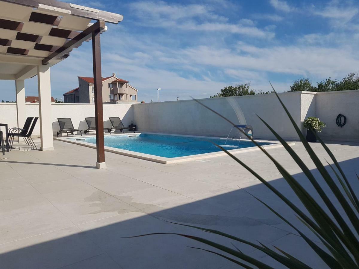 Villas Sabun - Modern House With Heated Pool Privlaka (Zadar) Exterior foto